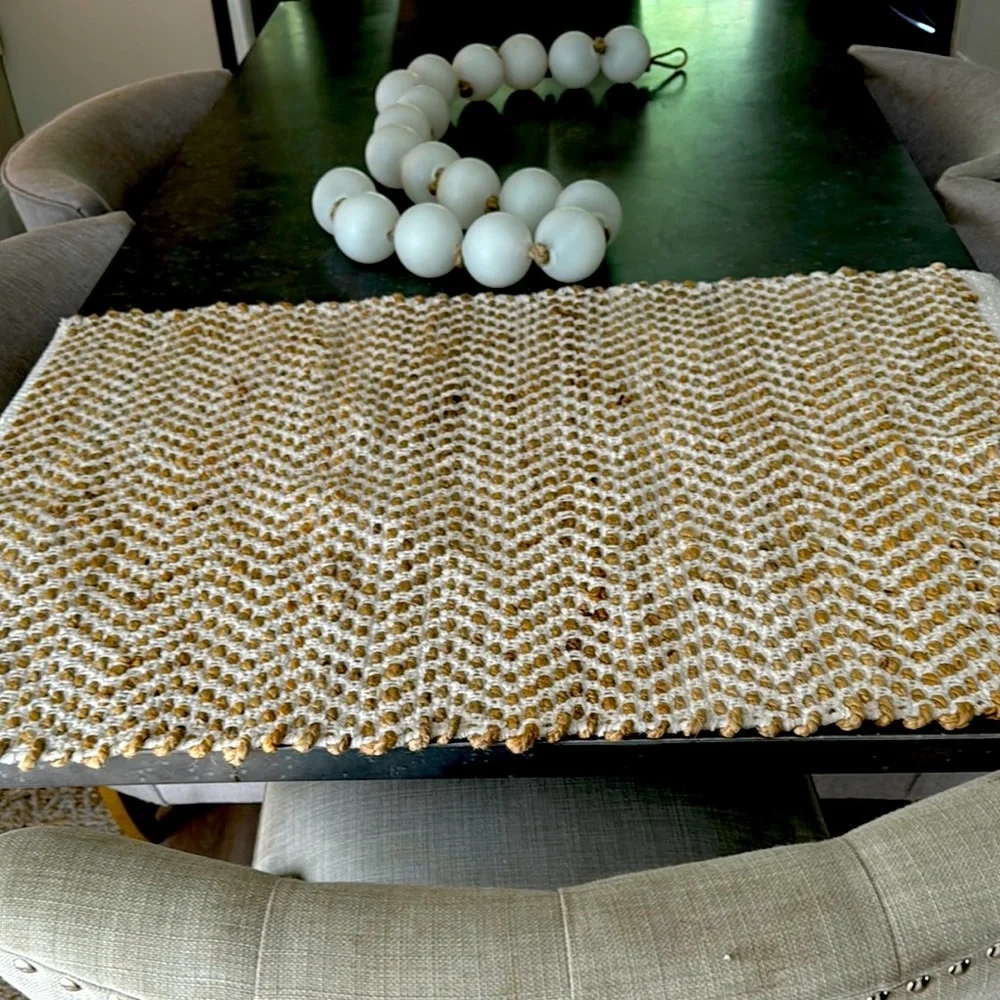 BNWOT Handwoven Beige and and White indoor rug.